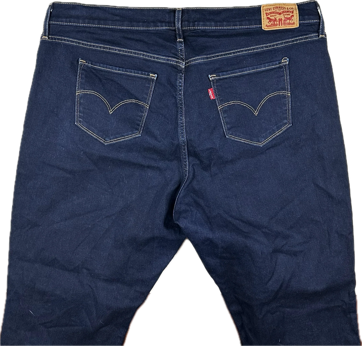 Ladies Levis 314 Shaping Straight Jeans - Size 18W