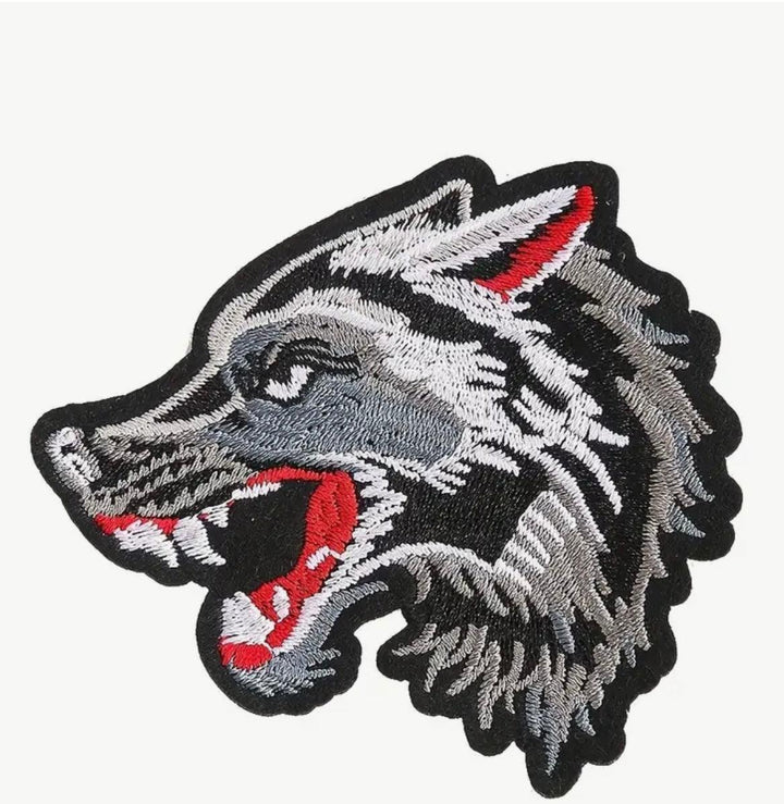 Angry Wolf - Embroidered Cloth Patch - Jean Pool