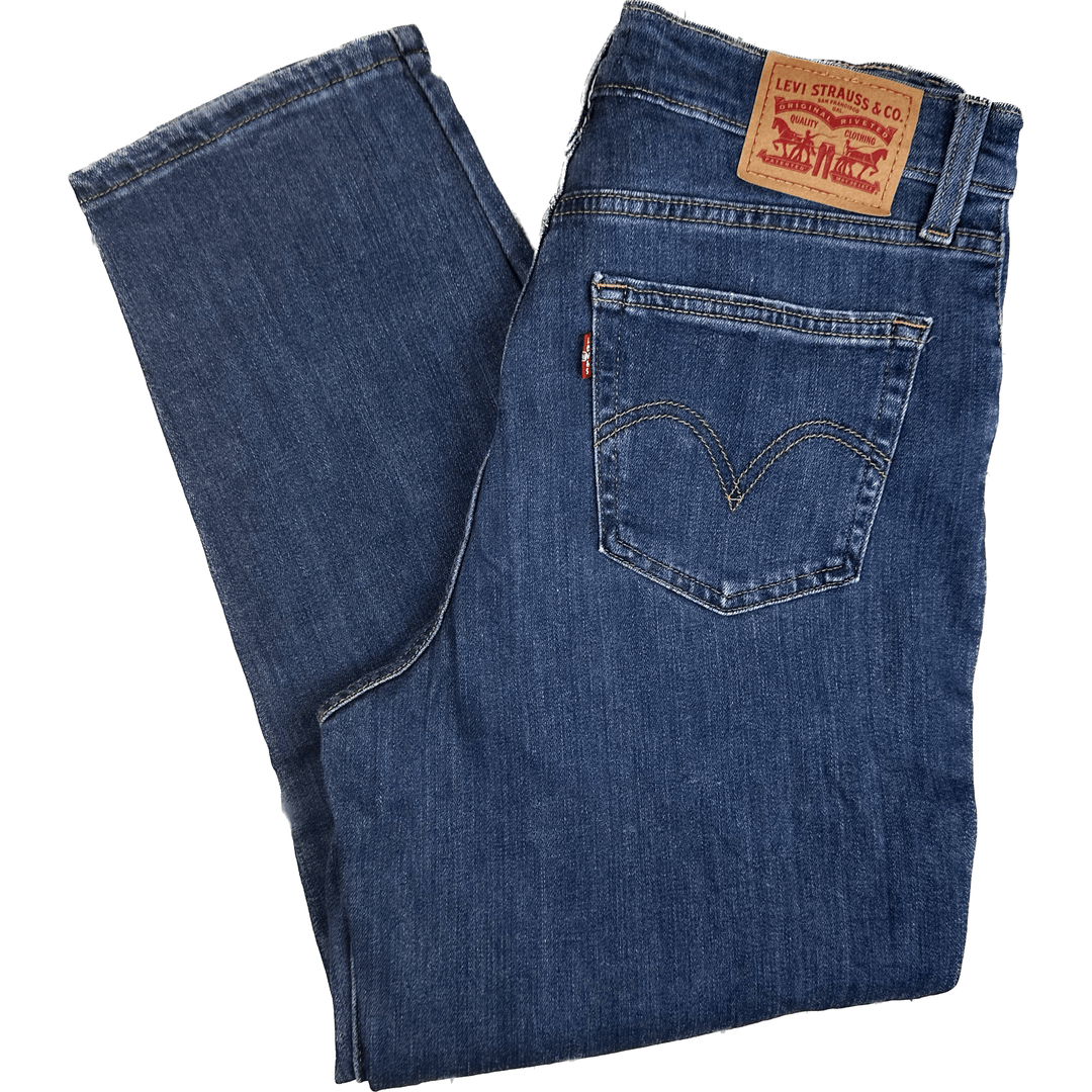 Levi's Mid Rise Boyfrined Jeans - Size 28 or 10AU - Jean Pool