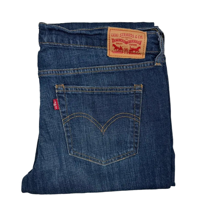 Levi's Mid Rise Boyfriend Jeans - Size 30 or 12AU