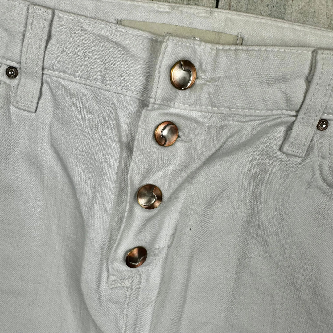 Joe's Jeans 'Marlie' White Stretch Denim Skirt - Size 27 - Jean Pool