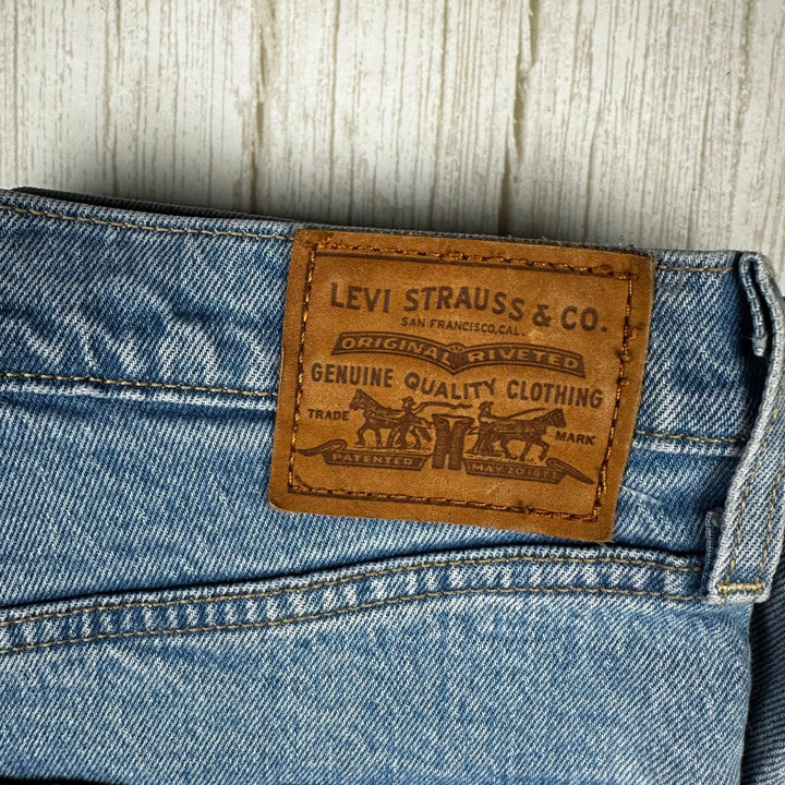 Levis Ladies ‘Ribcage Straight’ Jeans  - Size 30