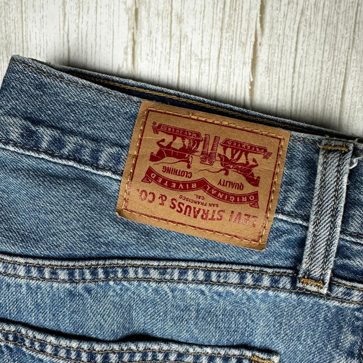 Levis x Stranger Things Netflix Ladies 'Dad Jeans' -Size 26