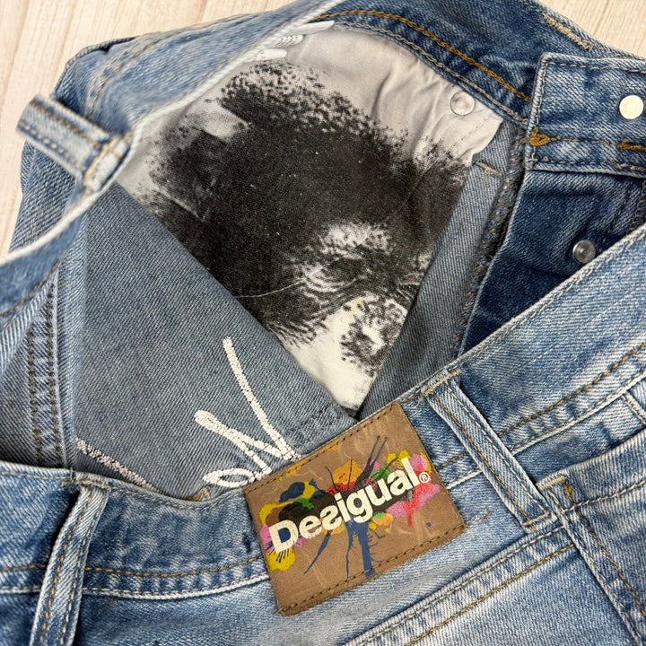 Desigual &