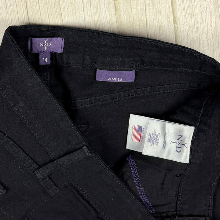 NYDJ  Black Stretch Ankle Jeans  -Size 14 US or 18 AU