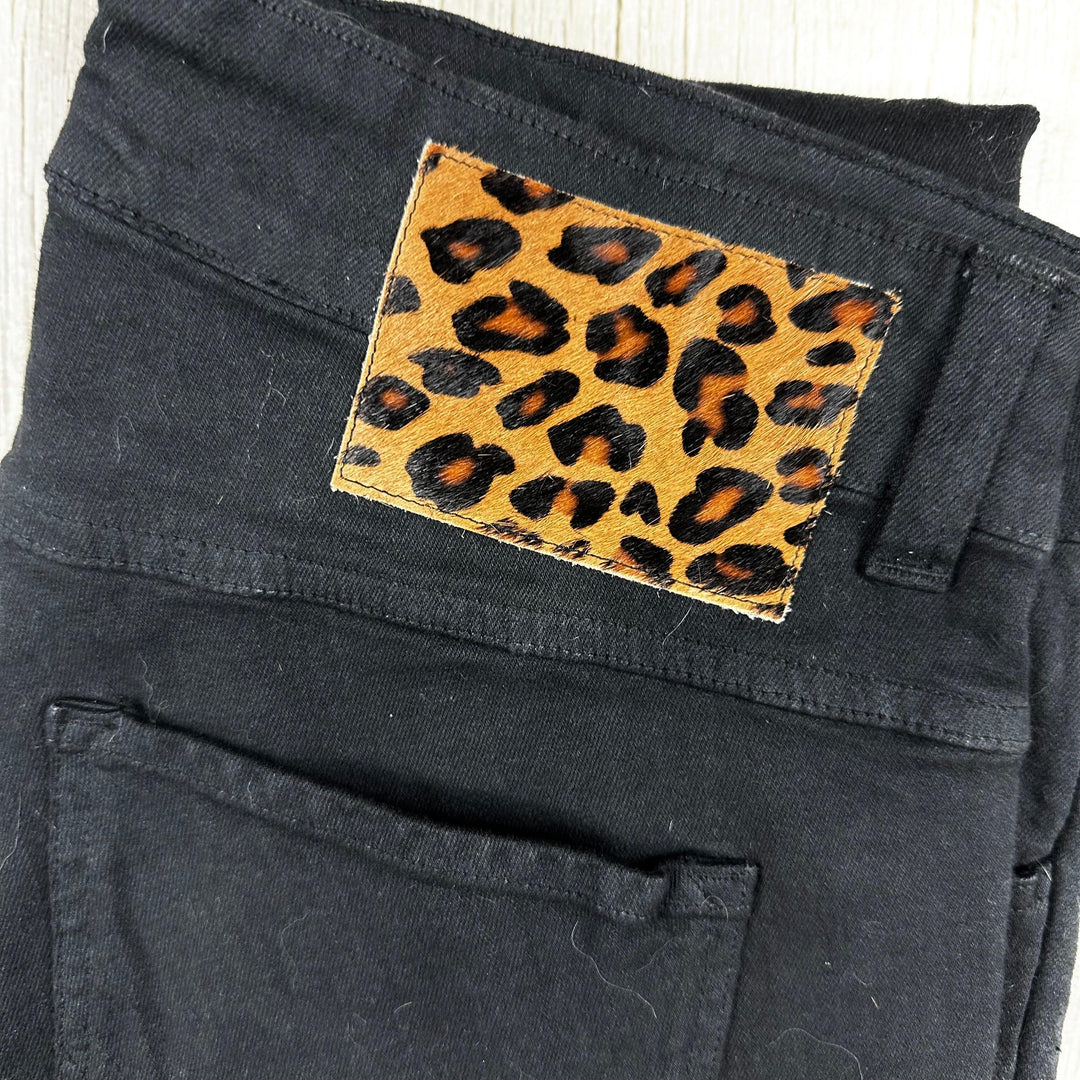 Charlie Brown Ladies Slim Straight Jeans -Size 12