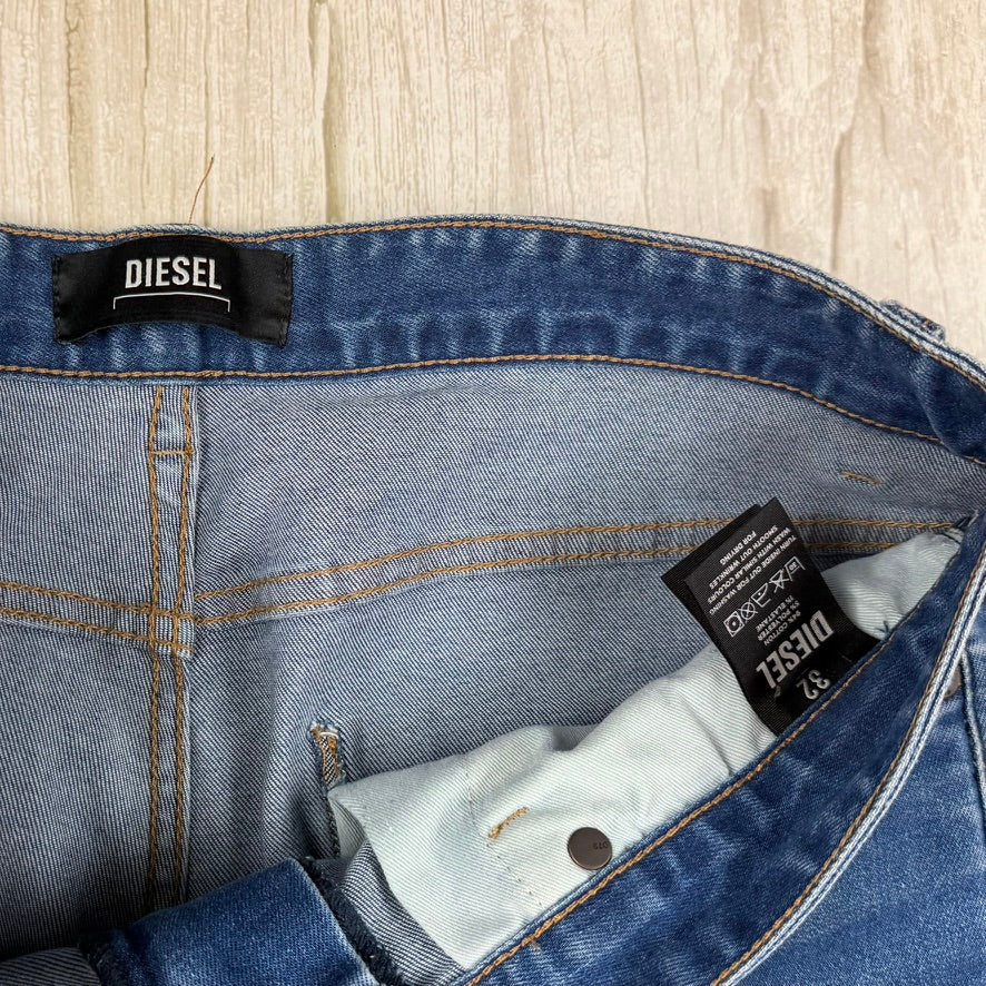 Diesel Mens Regular Slim Straight Jeans - Size 34/34