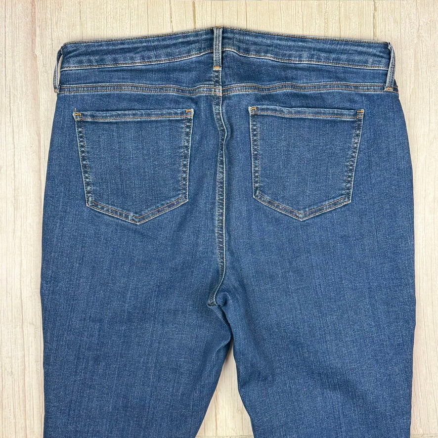 NYDJ - Lift & Tuck 'Sheri Slim' Straight Leg Jeans -Size 10 US suit AU 14