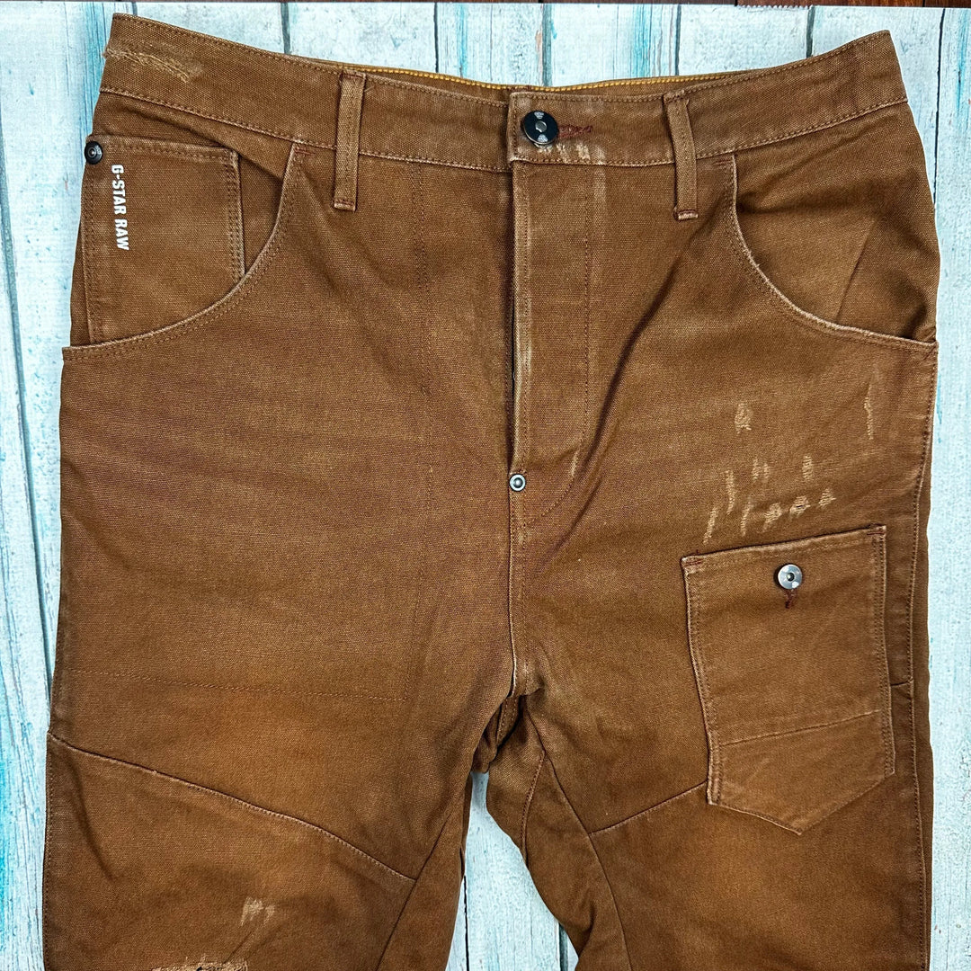 G-STAR RAW Jean droit triple a pour homme, Beige (écru D300-159), 30W / 32L G-STAR RAW Jean droit triple a pour homme, Beige (écru D300-159), 30W / 32L