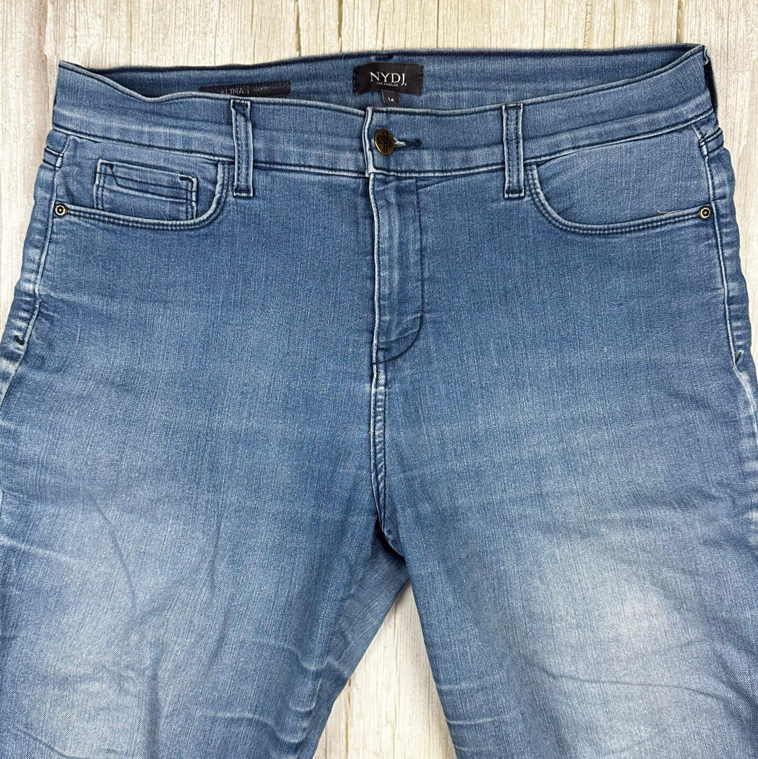 NYDJ 'Alina Capri' Skinny Jeans -Size 14US or 18AU - Jean Pool
