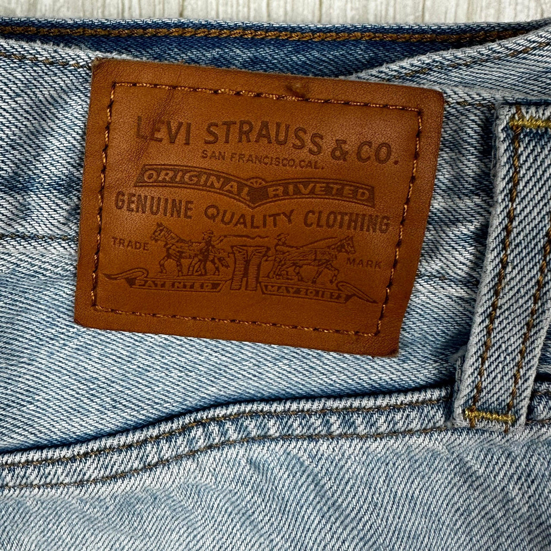 Levis Ladies ‘Ribcage Straight’ Jeans  - Size 28