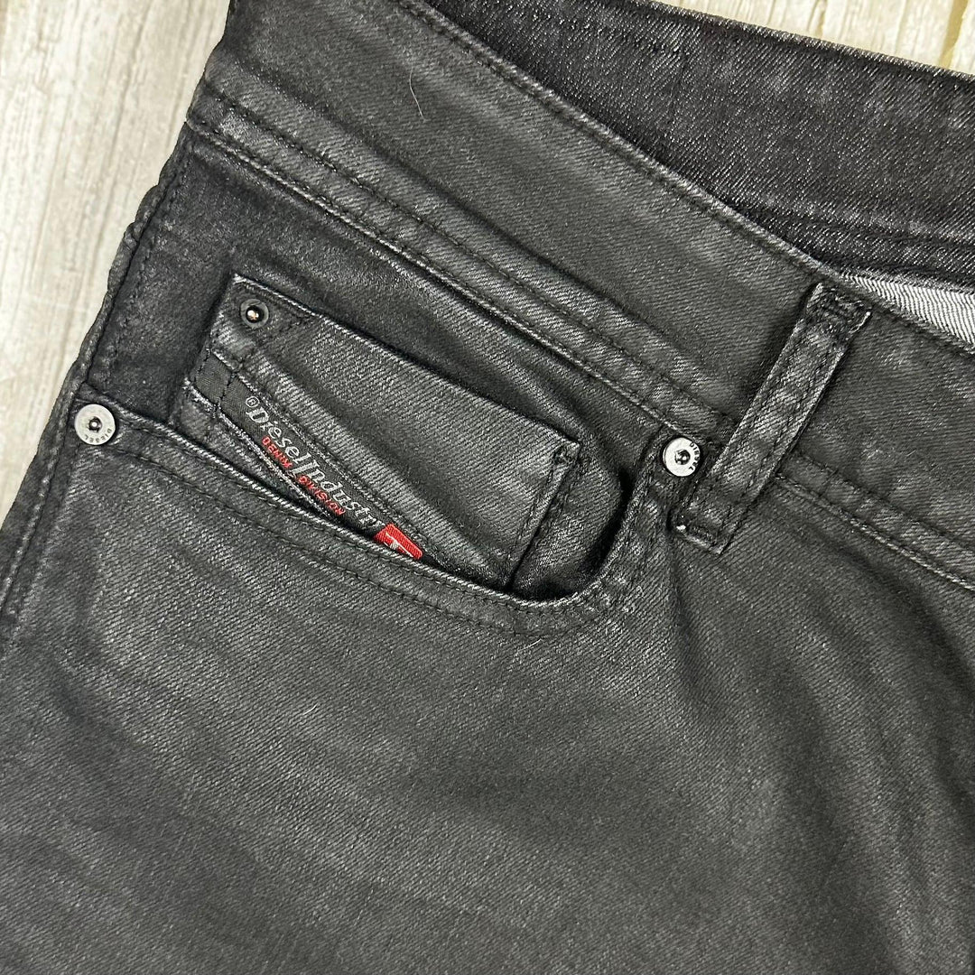 Diesel 'Sleenker' Black Slim Skinny Jeans -Size 33/32