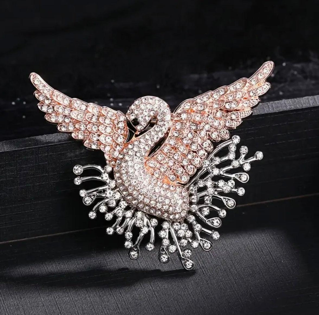 Crystal Swan Sparkle Brooch