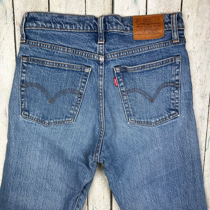 Levis ‘Wedgie Straight’ Ladies Premium Denim Jeans - Size 25 - Jean Pool