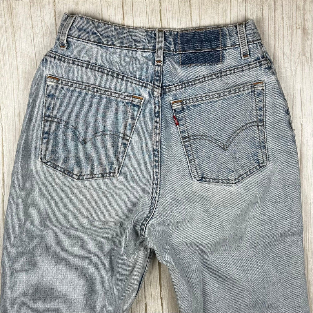Levis Vintage Look 140th Anniversary Ladies Split Hem Denim Jeans -Suit Size 7/8