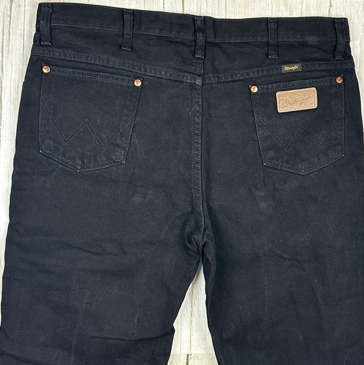 Wrangler Mens Black Classic Jeans - Size 38/30 - Jean Pool