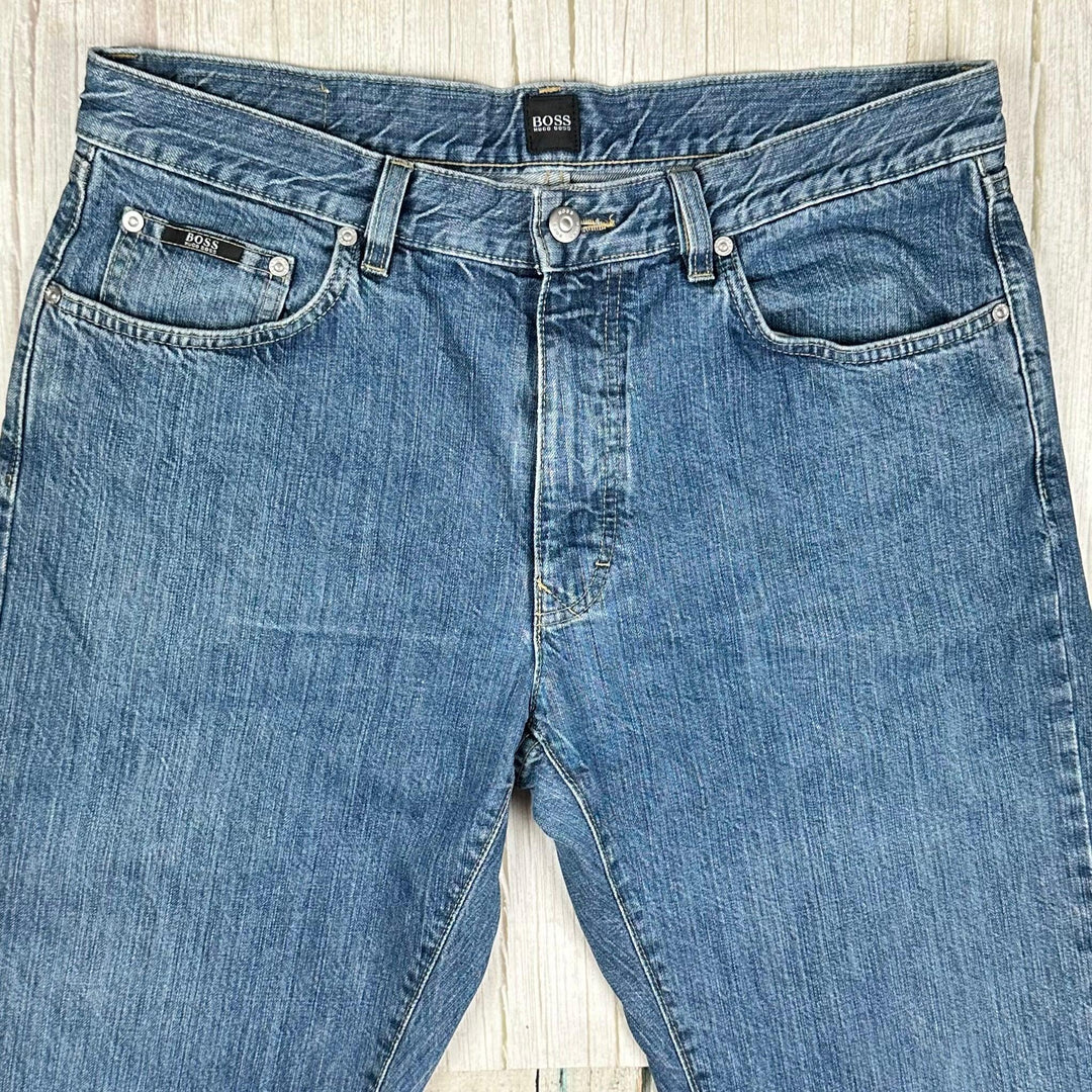 Hugo Boss Men's 'Arkansas' Classic Fit Jeans - Size 36S - Jean Pool