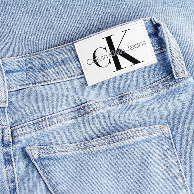 NWT - Calvin Klein Ladies High Rise Skinny- Size 25
