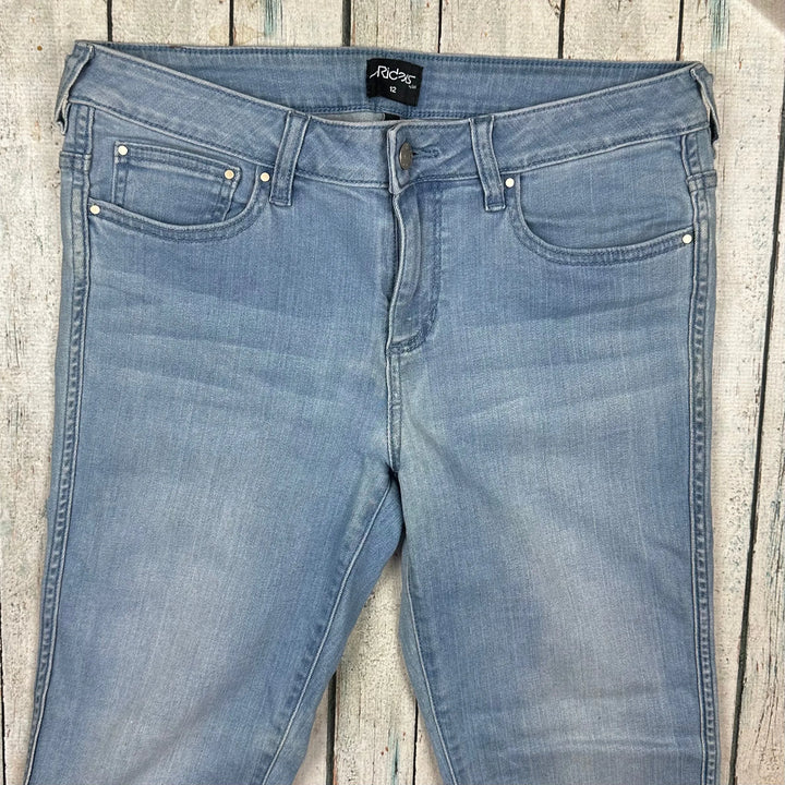 Lee Riders 'Bumster Vegas' Skinny Jeans- Size 12 - Jean Pool