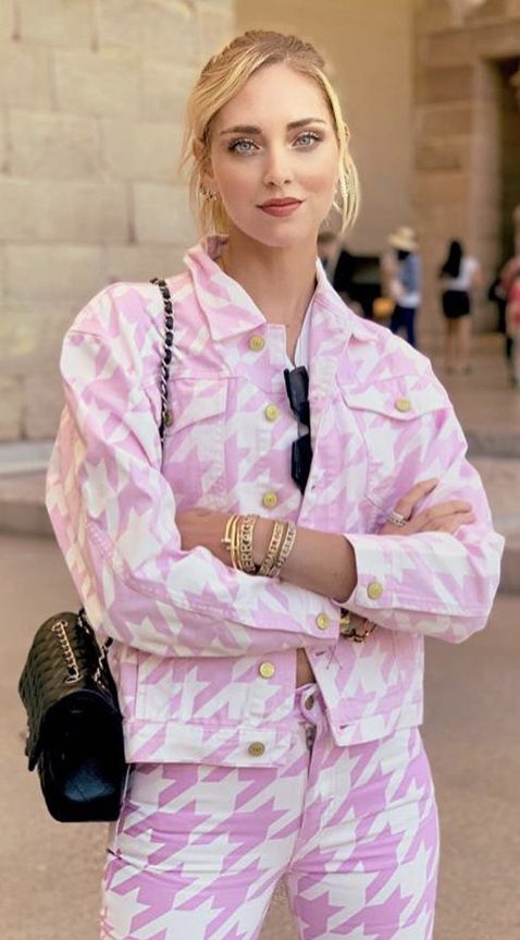 NWT -Chiara Ferragni Pie De Poule Pink Jeans- Size M