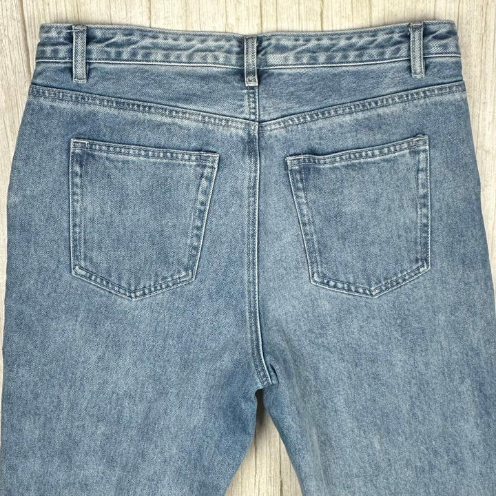 Assembly Label Classic Relaxed Straight Jeans- Size 34 or 16AU