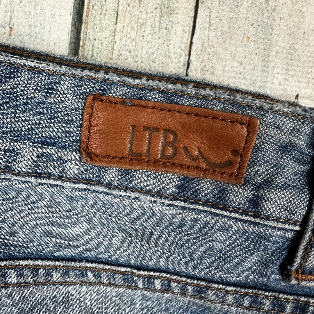 LTB Ladies Boyfriend Fit 'Erika' Tapered Jeans -Size 31 - Jean Pool