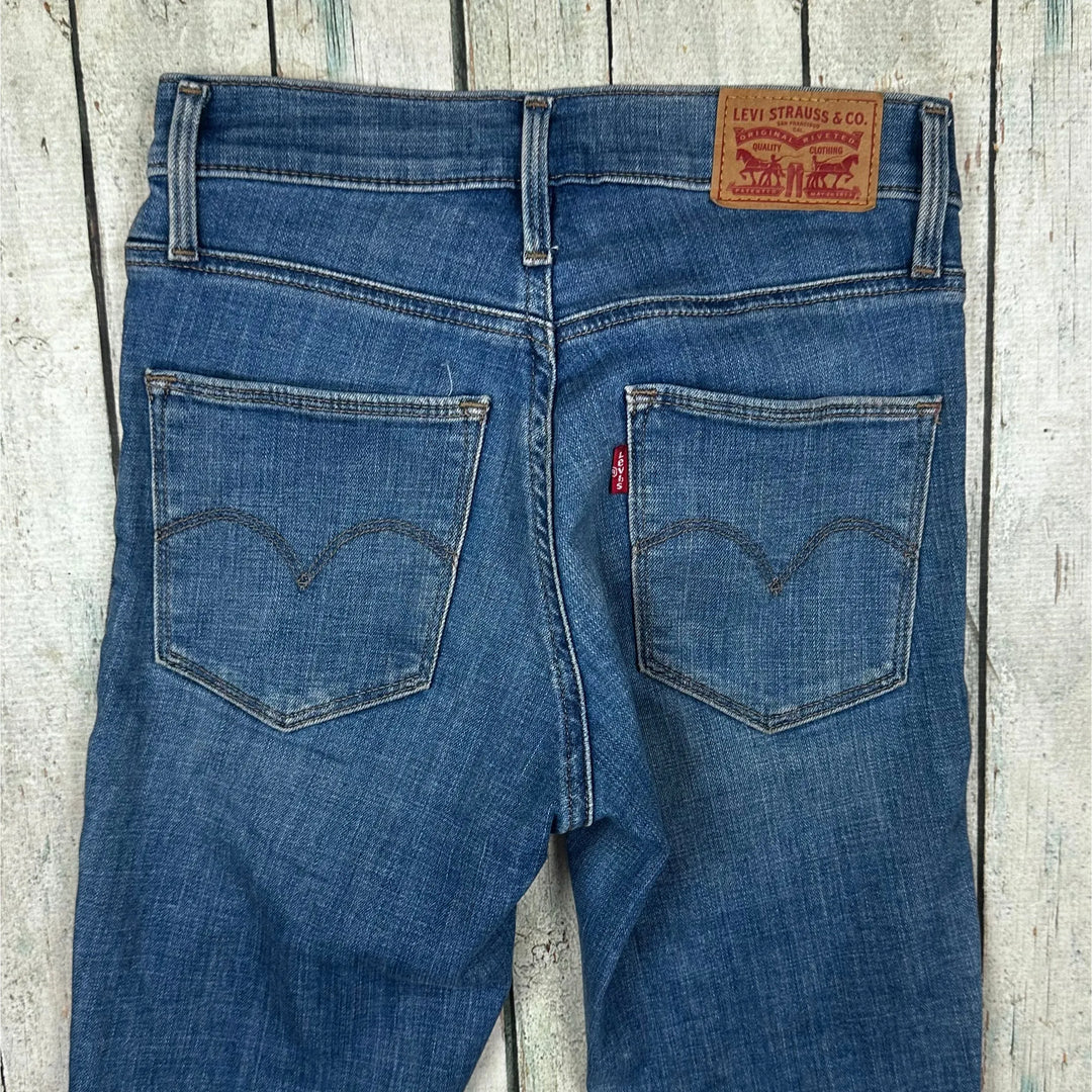 Levis 'Slimming Skinny' High Rise Denim Jeans - Size 24" or 6AU - Jean Pool