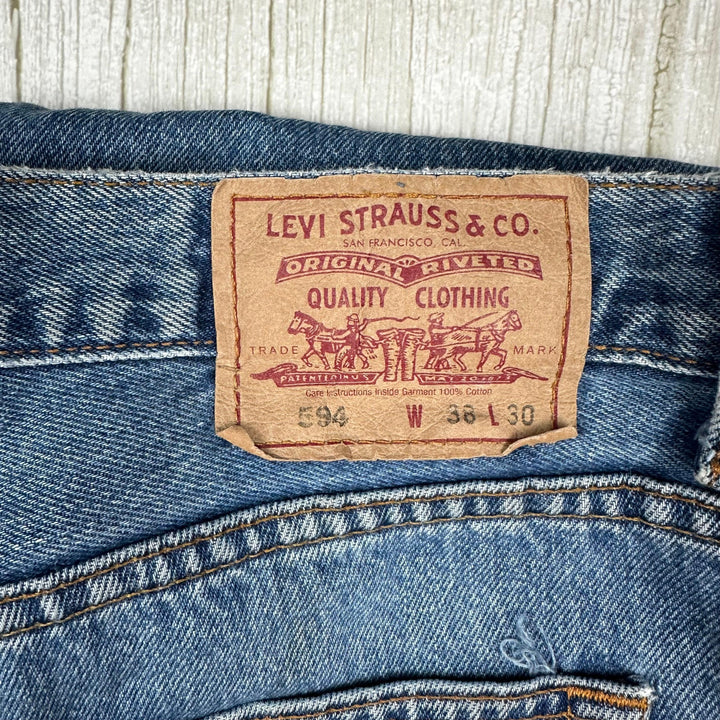 Levis Vintage Y2K Levis 594 Classic Jeans - Size 38/30