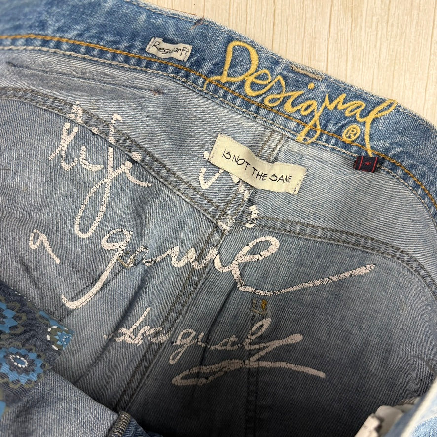 Desigual &