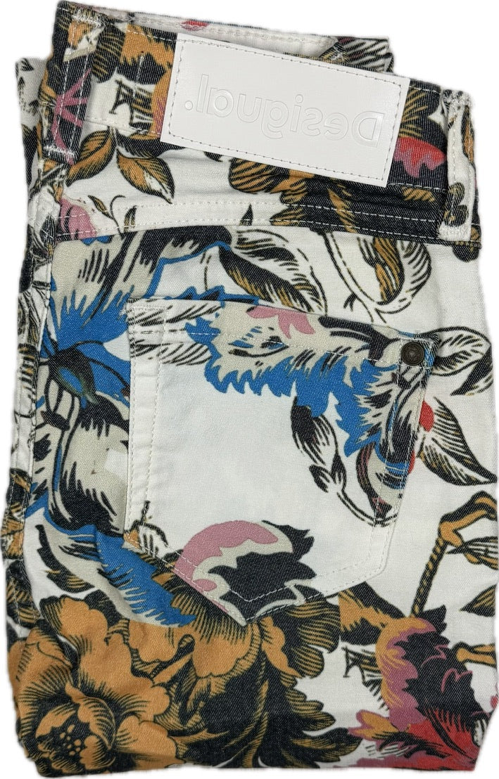 NWT- Desigual Floral Print Ladies Skinny Jeans- Size 24