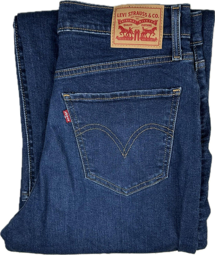Levis  'High Rise Wide Leg' Jeans -Size 29