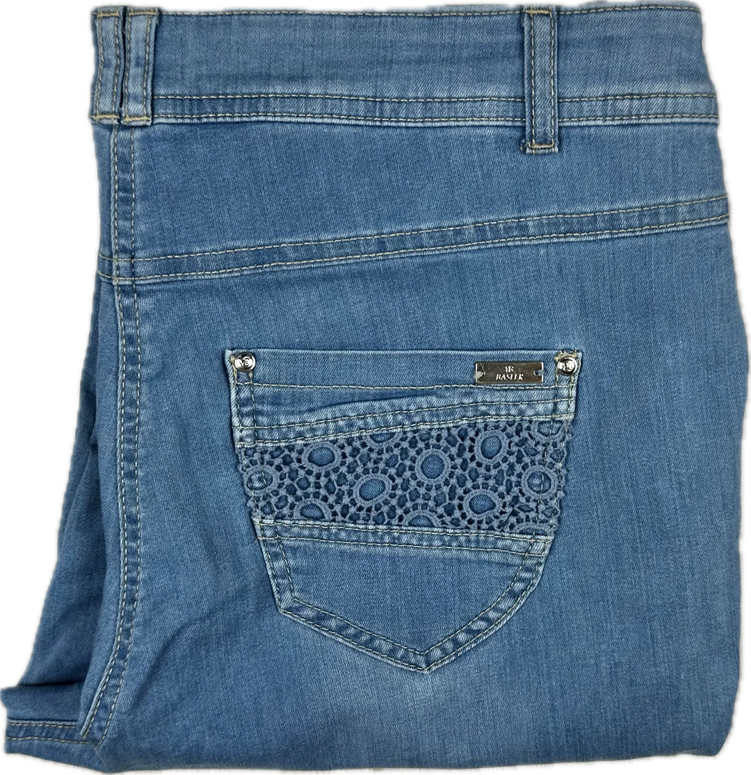 Basler 'Julienne' Mid Slim Crop Jeans - Size 16