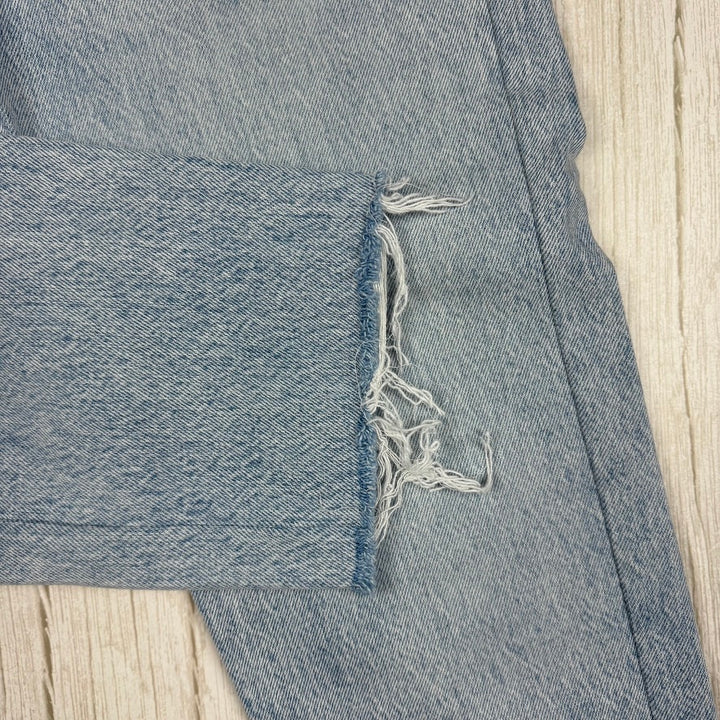 Levis ‘Wedgie Straight’ Ladies Premium Crop Jeans  - Size 28