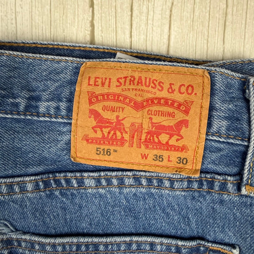 Levis 516 Straight Leg Denim Jeans - Size 35/30