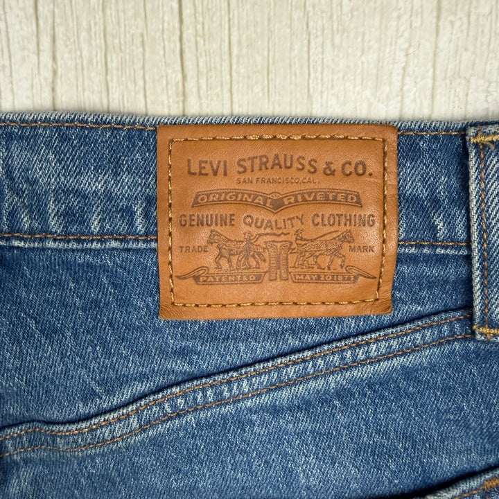 Levis Ladies ‘Ribcage Straight’ Button Fly Jeans  - Size 27