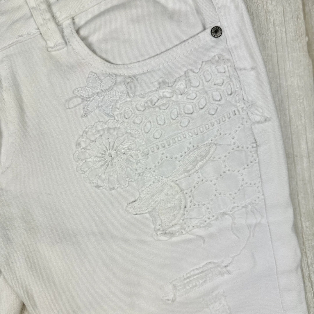 Desigual Embellished White on White Ladies Jeans- Size 28