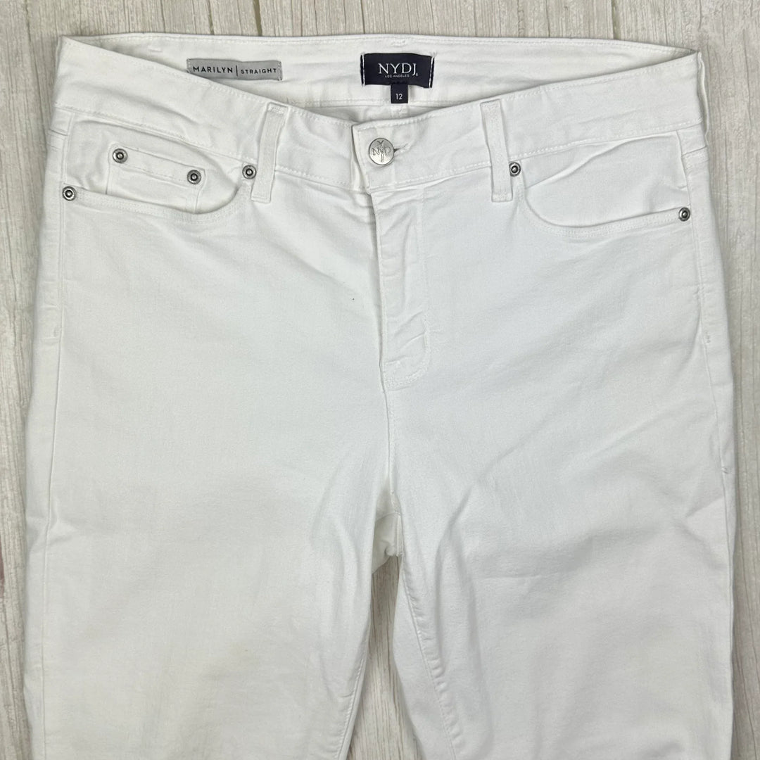 NYDJ - 'Lift & Tuck' MARILYN Straight White Jeans -Size 12US suit 16AU