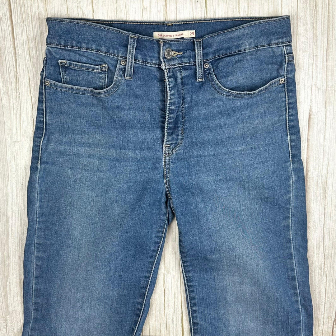 Levis Ladies 314 Shaping Straight Jeans - Size 29 (11AU)