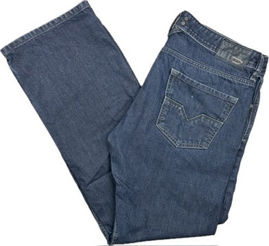 Diesel 'Larkee' Denim Regular Straight Jeans -Size 36/34
