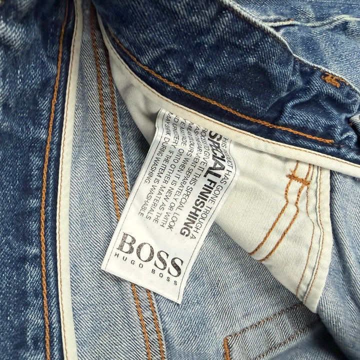Hugo Boss Men's 'Kansas' Regular Fit Jeans - Size 38S