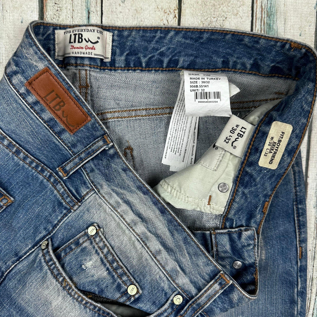 LTB Ladies Boyfriend Fit 'Erika' Tapered Jeans -Size 30 – Jean Pool