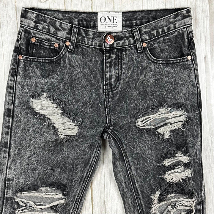 One Teaspoon Ladies Destroyed 'Awesome Baggies' Jeans - Size 24