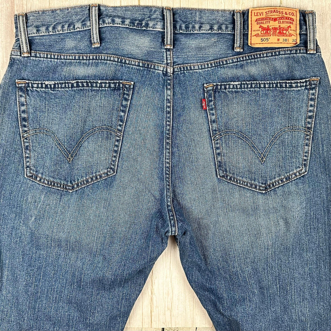 Levis 505 Mid Blue Wash Regular Fit -Size 38/28 – Jean Pool