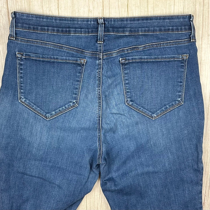 NYDJ - 'Lift & Tuck' MARILYN Straight Leg Jeans -Size 16US suit 20AU