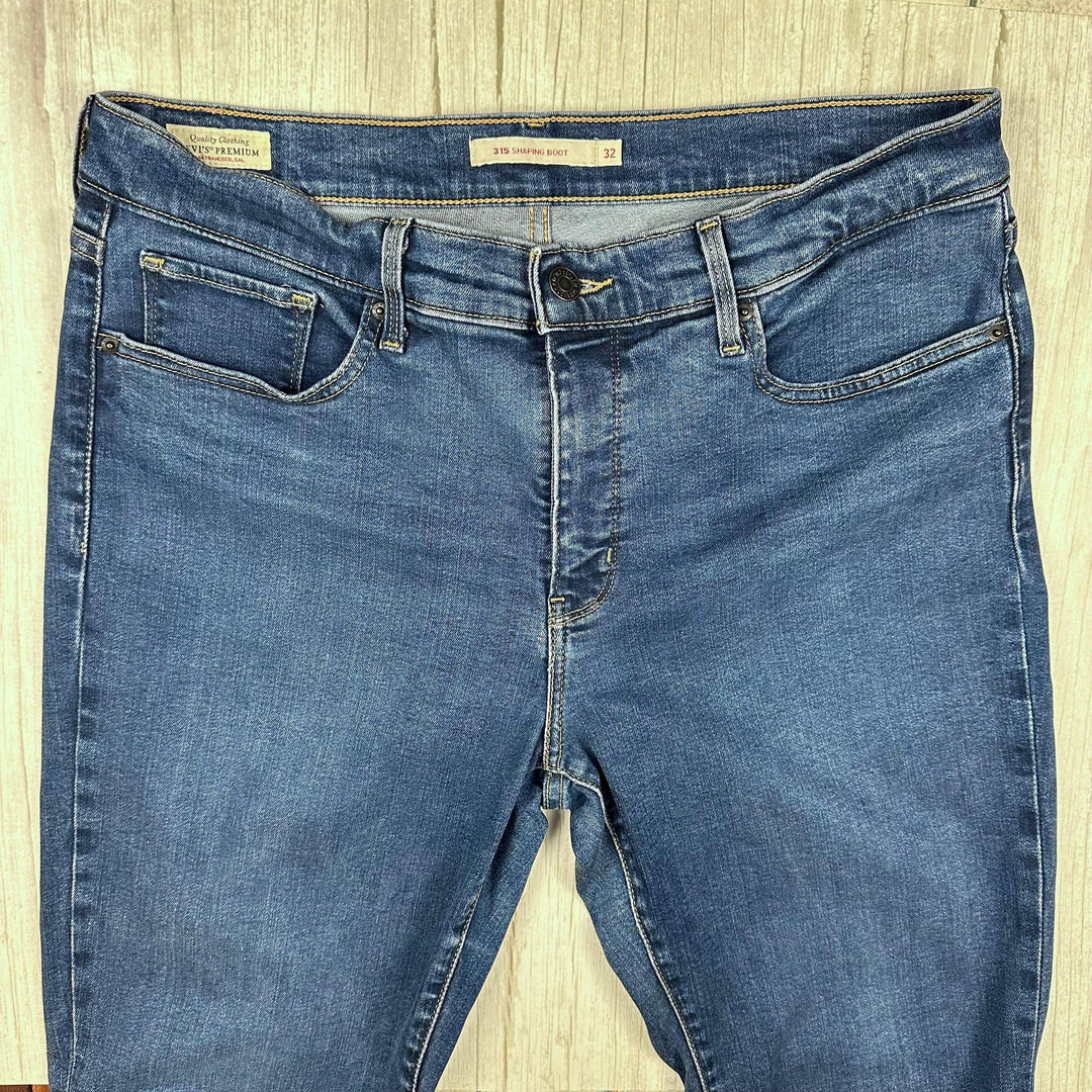 Levis 315 Shaping Boot Stretch Jeans- Size 32