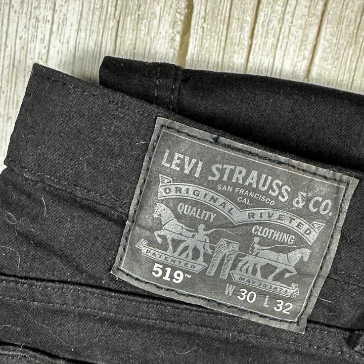 Levis 519 Black Mid Rise Skinny Jeans -Size 30/32