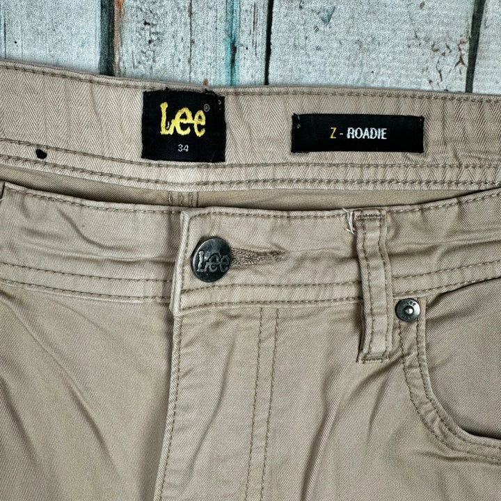 Lee Mens 'Z-Roadie' Beige Stretch Shorts -Size 34 - Jean Pool