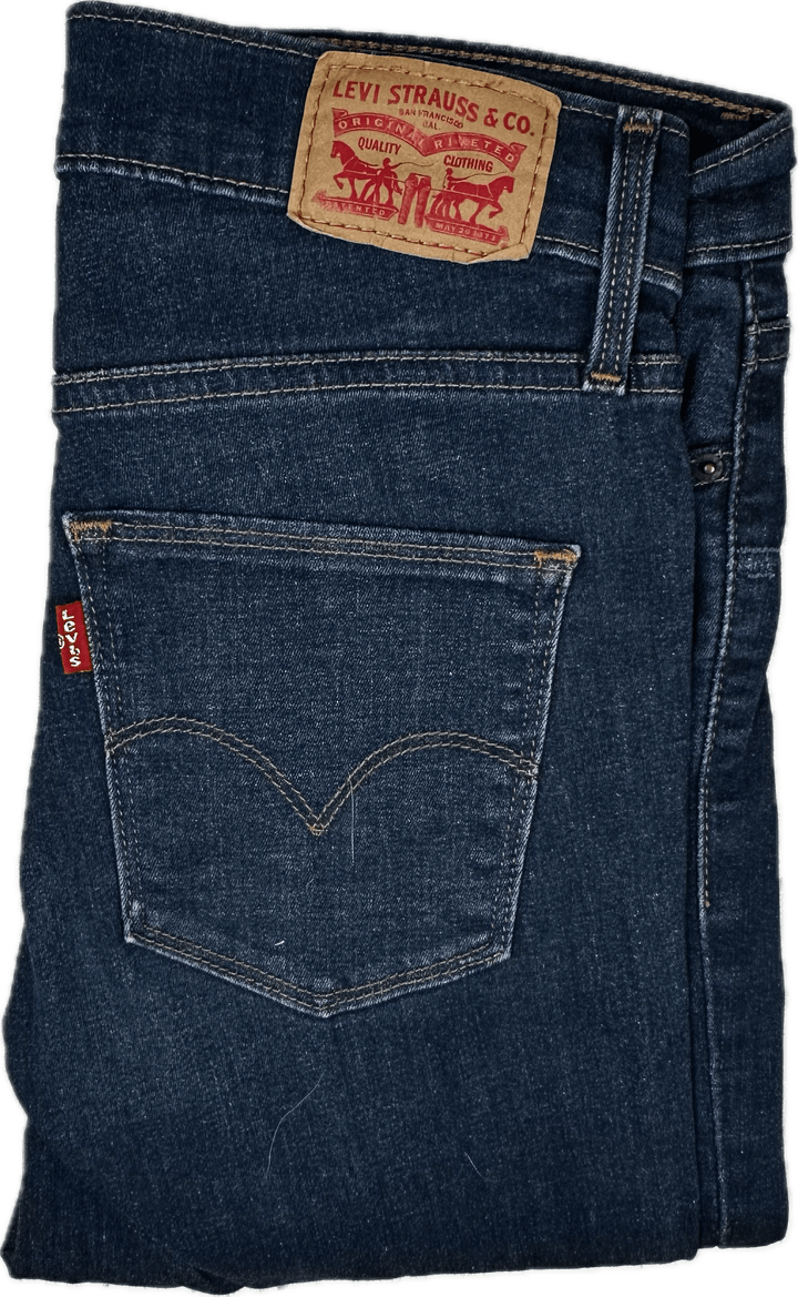 Levis 'Slimming Straight' Mid Rise Denim Jeans - Size 27" or 9AU