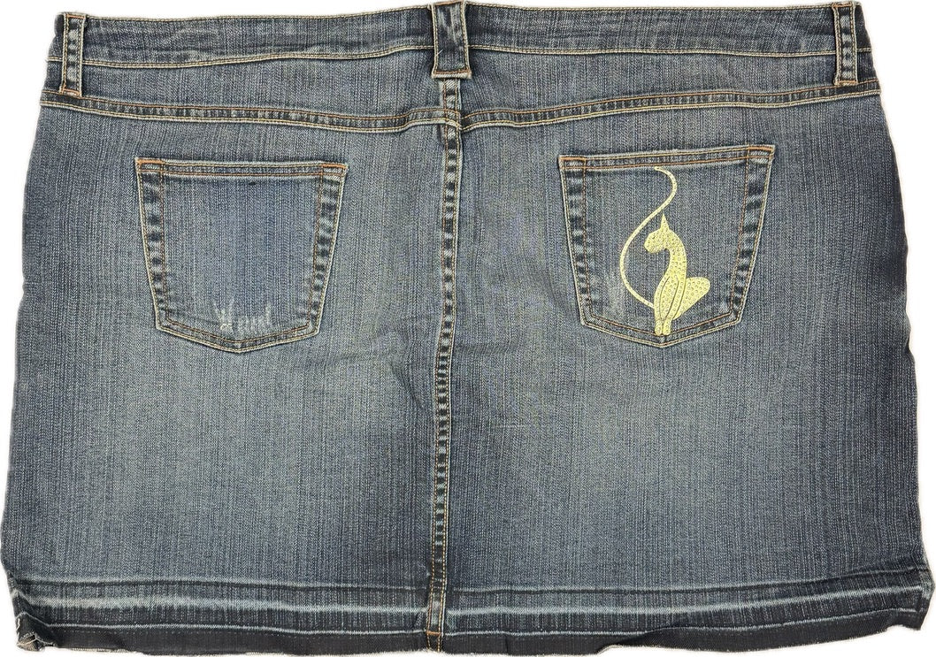 NEW- Baby Phat Y2K Denim Logo Pocket Skirt- US Size 24 or 26 + Plus
