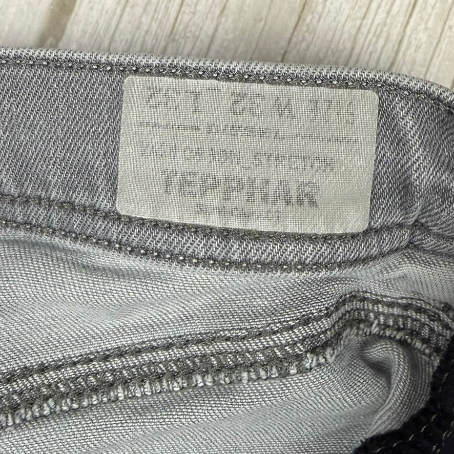 Diesel Mens 'Tepphar' Slim Carrot Grey Jeans - Size 32
